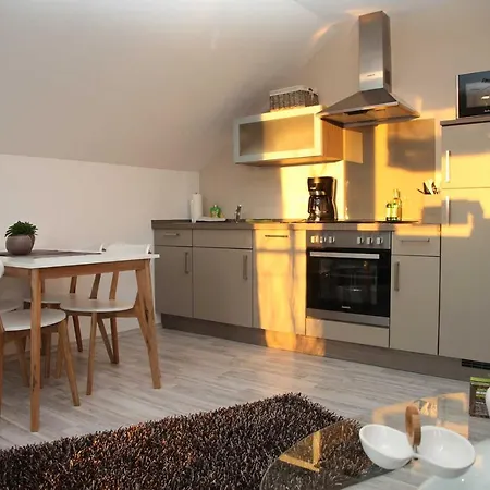 Апартаменты Weinlodge Am Geissberg