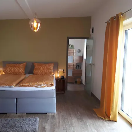 Weinlodge Am Geissberg Апартаменты Eberstadt