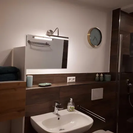 Weinlodge Am Geissberg Eberstadt